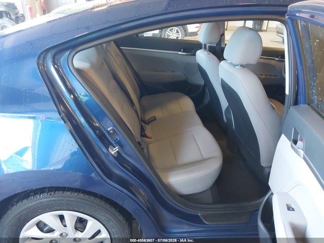 صورة 8 لـ 2020 Hyundai ELANTRA SE