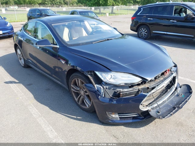 2014 TESLA MOD P85