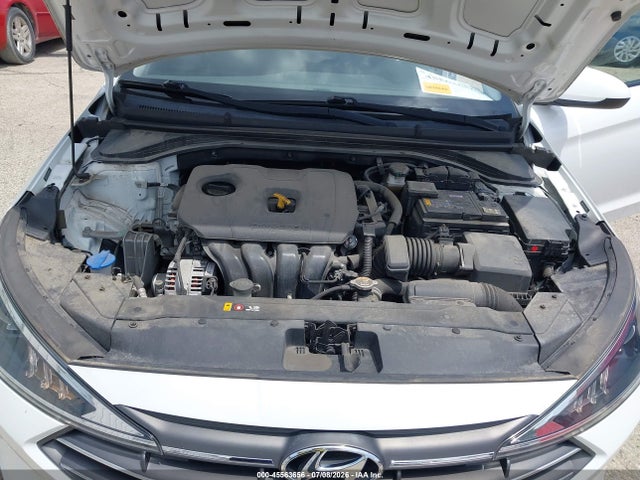 صورة 10 لـ 2020 Hyundai ELANTRA SE
