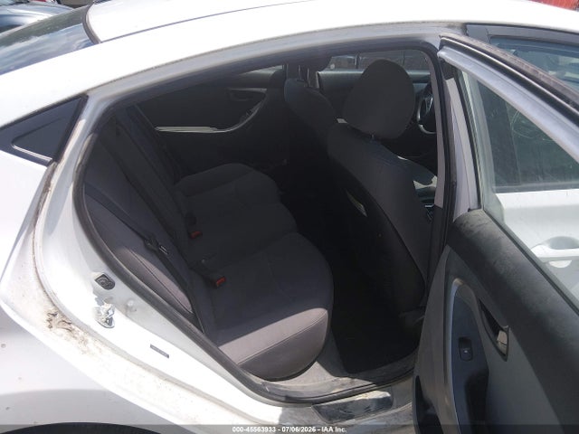 2016 Hyundai ELANTRA SE photo 8