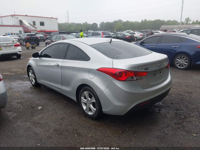 صورة 3 لـ 2013 Hyundai ELANTRA GS