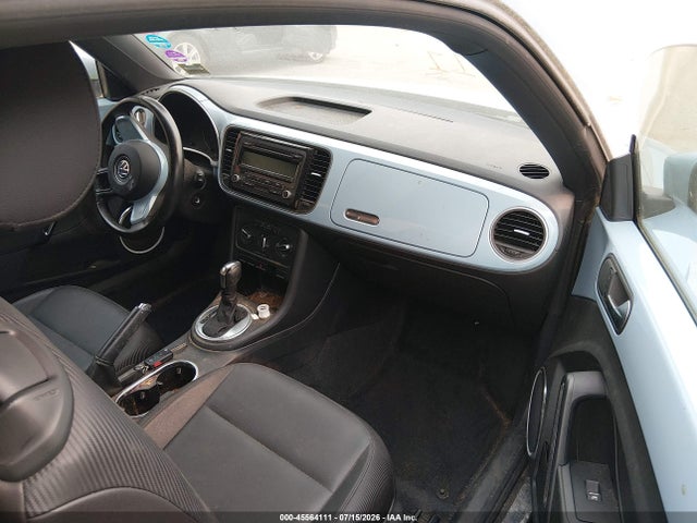 صورة مصغرة 5 لـ 2012 Volkswagen BEETLE 2.5L