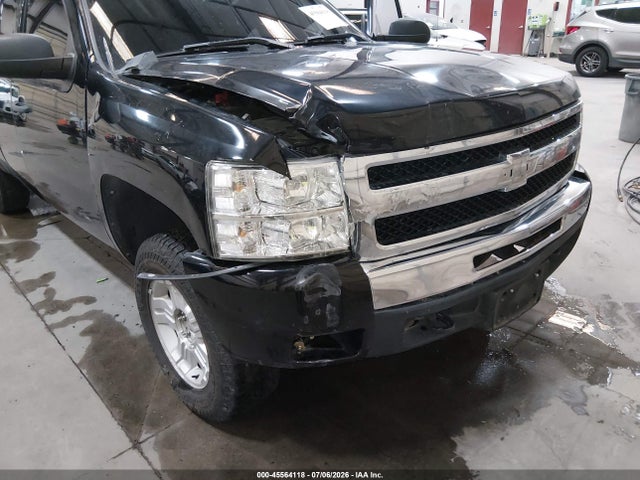 2011 Chevrolet SILVERADO 1500 LT — фото 6