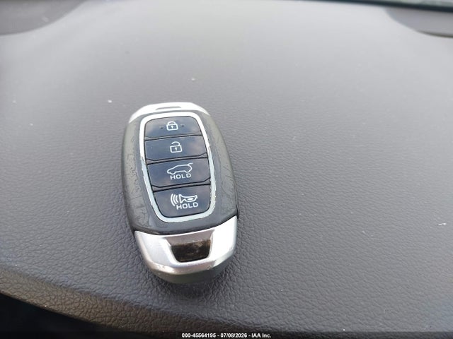 2019 HYUNDAI SANTA FE SEL 11