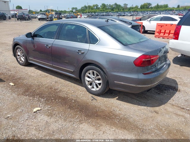 صورة 3 لـ 2016 Volkswagen PASSAT 1.8T S