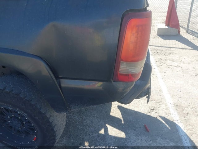 2005 Chevrolet SILVERADO 2500HD LT — миниатюра 18
