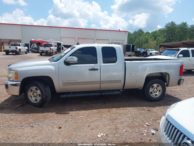 2013 Chevrolet SILVERADO 1500 LT thumbnail 14
