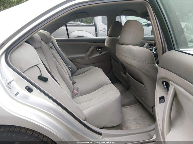 2008 Toyota CAMRY LE photo 8