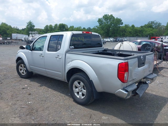 2010 Nissan FRONTIER SE — фото 3