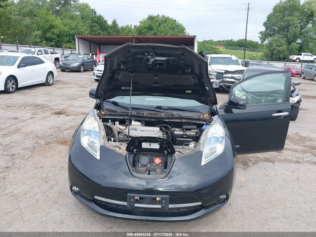 2011 Nissan LEAF SL 照片 10