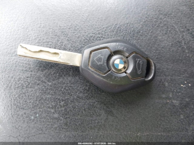 2004 BMW 325IT — миниатюра 11