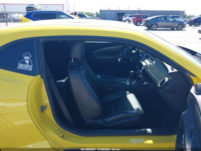صورة 5 لـ 2014 Chevrolet CAMARO 2LT