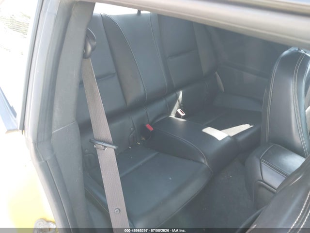 صورة 8 لـ 2014 Chevrolet CAMARO 2LT