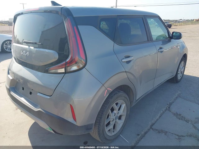 2023 KIA SOUL LX 4