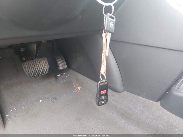 2010 Nissan SENTRA 2.0S 缩略图 11