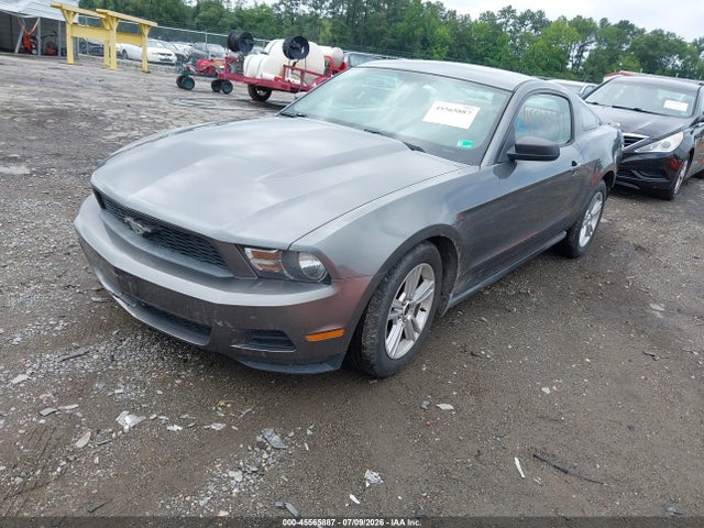 صورة 2 لـ 2010 FORD MUSTANG V6/V6 PREMIUM