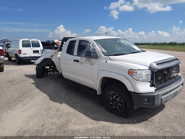 2015 TOYOTA TUNDRA SR 5.7L V8