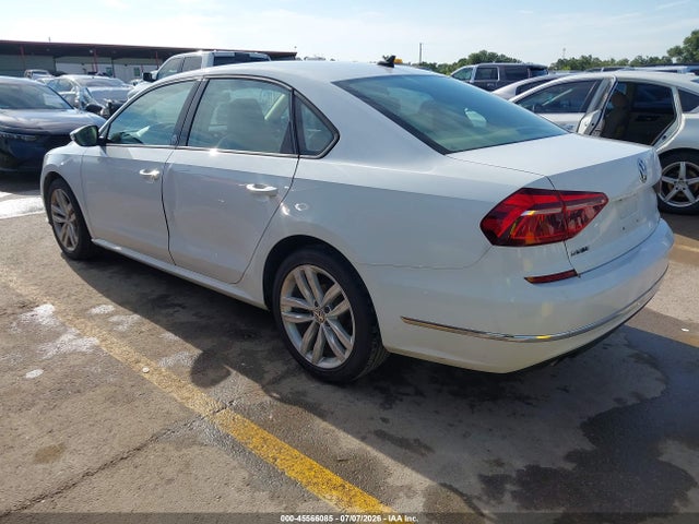 2019 VOLKSWAGEN PASSAT 2.0T WOLFSBURG EDITION 3