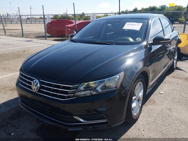 صورة 2 لـ 2017 Volkswagen PASSAT 1.8T S