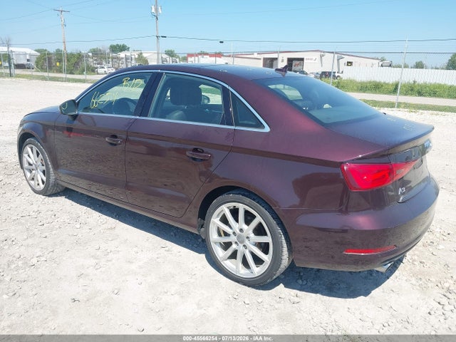 2015 AUDI A3 2.0T PREMIUM — фото 3