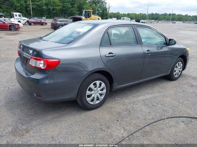 صورة 4 لـ 2011 Toyota COROLLA LE