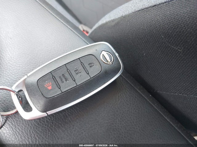 2024 Nissan VERSA 1.6 SV — миниатюра 11