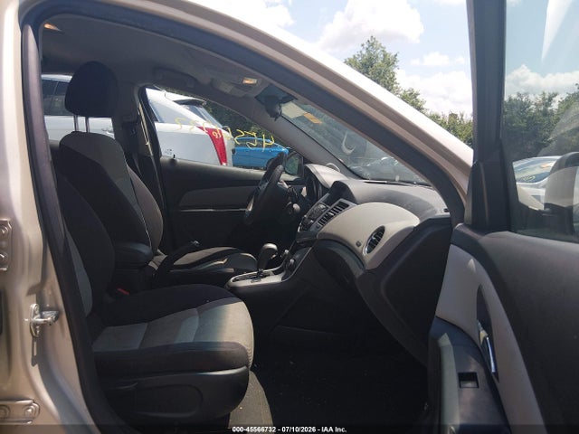 2013 Chevrolet CRUZE LS AUTO 照片 5