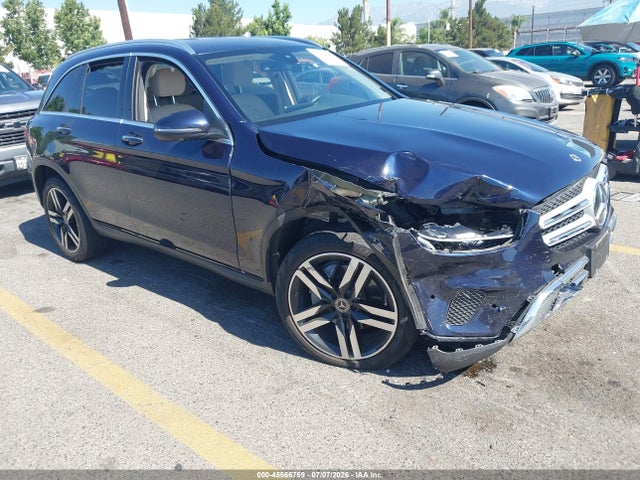 2021 MERCEDES-BENZ GLC 300 SUV