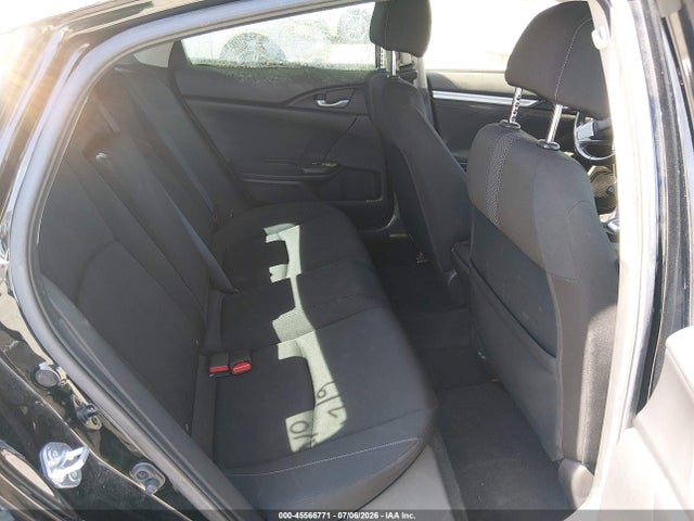 صورة 8 لـ 2019 Honda CIVIC EX