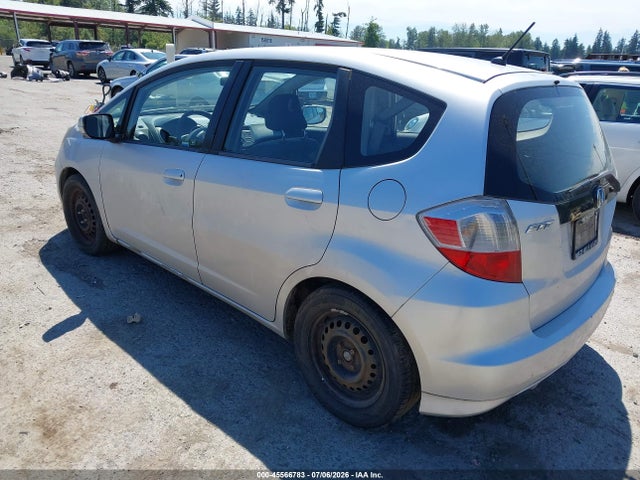 2013 Honda FIT — фото 3