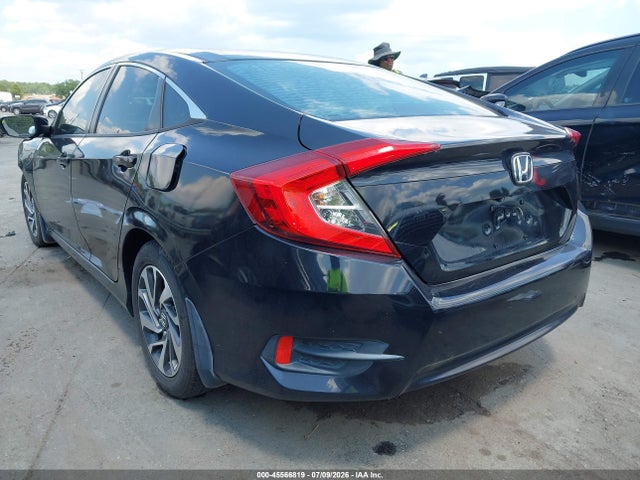 2016 Honda CIVIC EX — фото 3