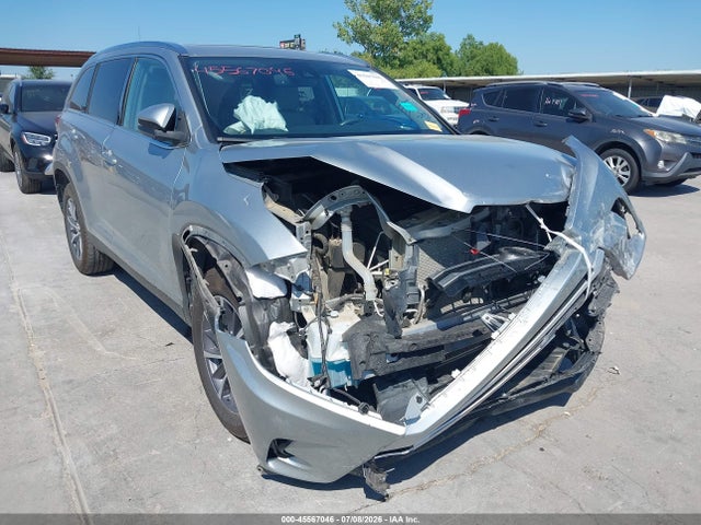 2019 TOYOTA HIGHLANDER XLE 6