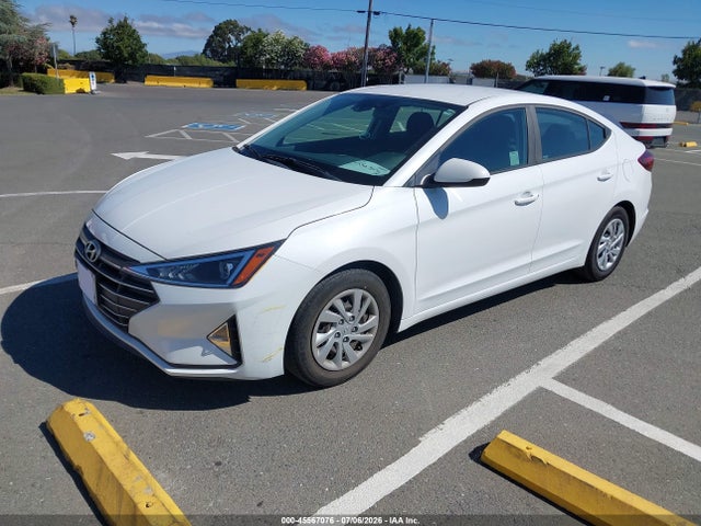 2020 Hyundai ELANTRA SE 照片 2