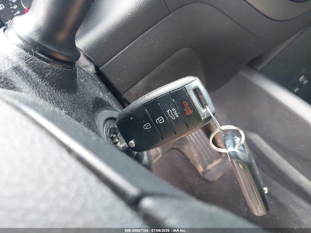 2017 KIA FORTE LX thumbnail 11