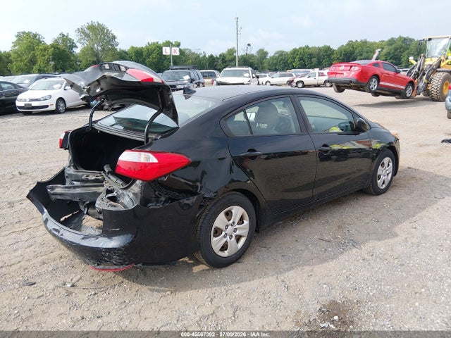 صورة 4 لـ 2016 KIA FORTE LX