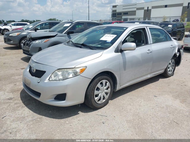 2010 Toyota COROLLA LE — миниатюра 2