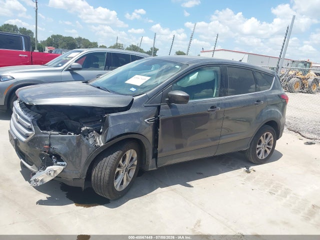 2019 FORD ESCAPE SE 15