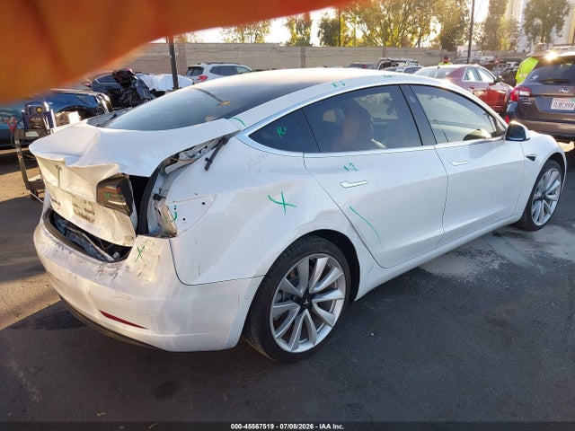 صورة 4 لـ 2019 Tesla MODEL 3 LONG RANGE/MID RANGE/STANDARD RANGE/STANDA