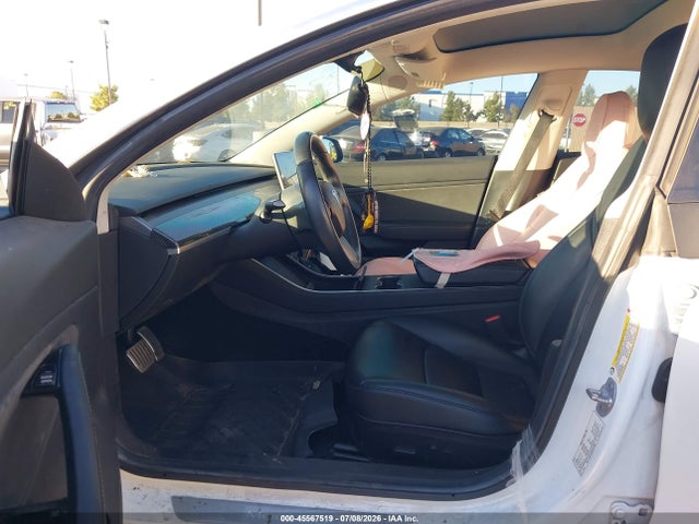 صورة 5 لـ 2019 Tesla MODEL 3 LONG RANGE/MID RANGE/STANDARD RANGE/STANDA
