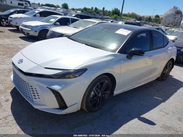 2026 Toyota CAMRY XSE 照片 2