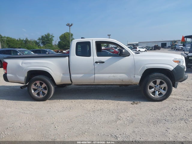 2017 Toyota TACOMA SR 照片 13