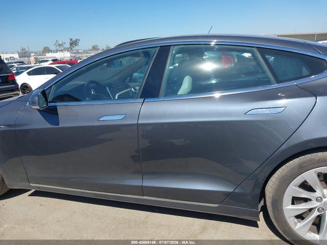 صورة مصغرة 14 لـ 2016 Tesla MODEL S 60/70/75/85