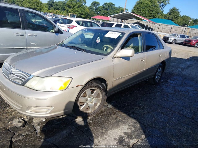 2001 Toyota AVALON XL 照片 2