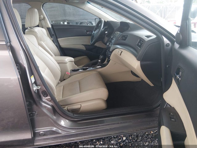 2014 Acura ILX 2.0L 照片 5