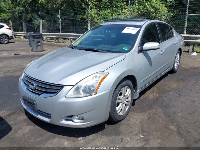 2012 Nissan ALTIMA 2.5 S 照片 2