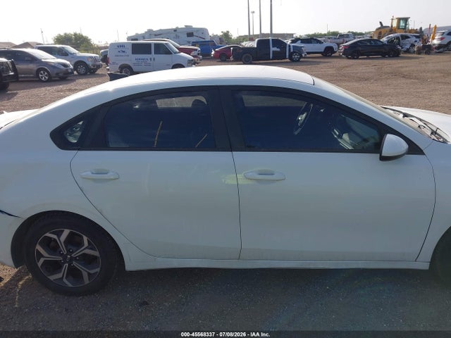 2019 KIA FORTE LXS 13