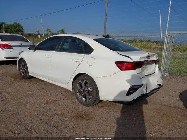 2019 KIA FORTE LXS 3