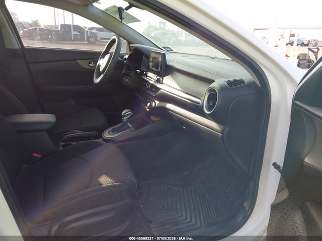 2019 KIA FORTE LXS 5