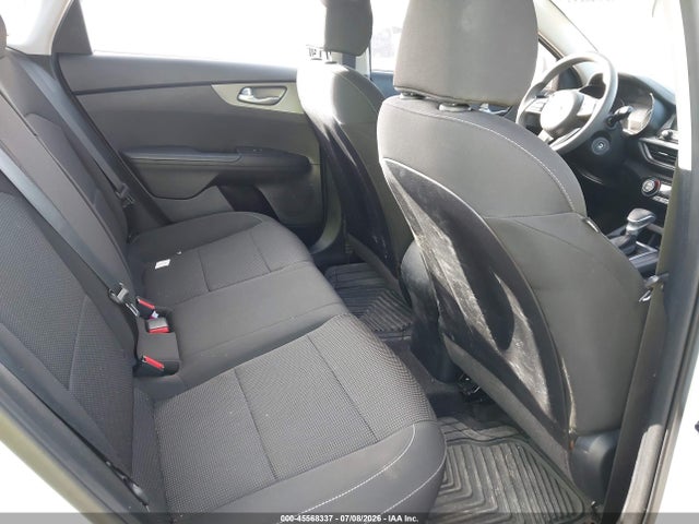 2019 KIA FORTE LXS 8
