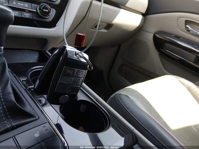 2017 KIA SEDONA EX 11